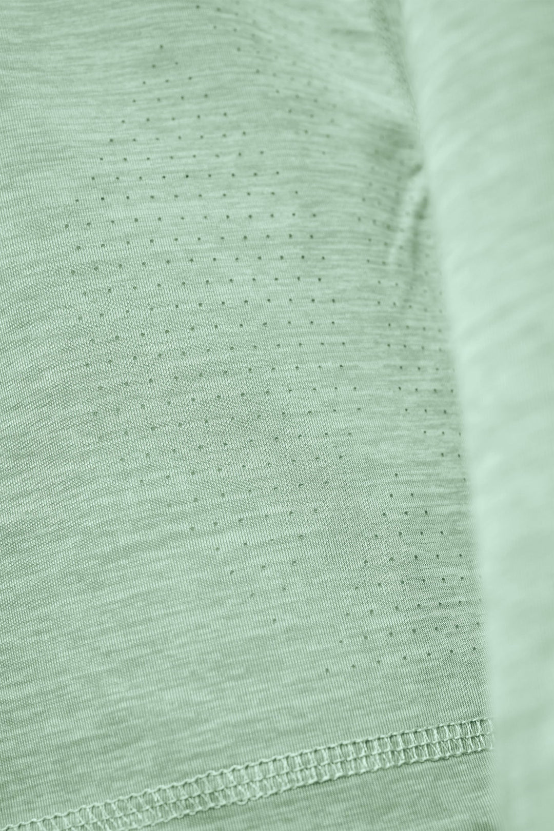Iconic Hooded Active Performance