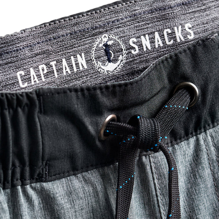 Solid Captain Snacks Volleys