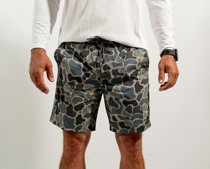 Tracker Volley Short _ 17"