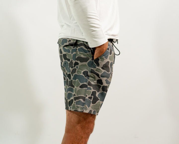 Tracker Volley Short _ 17"