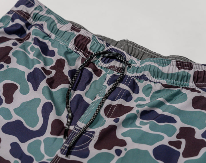 Tracker Volley Short _ 17"