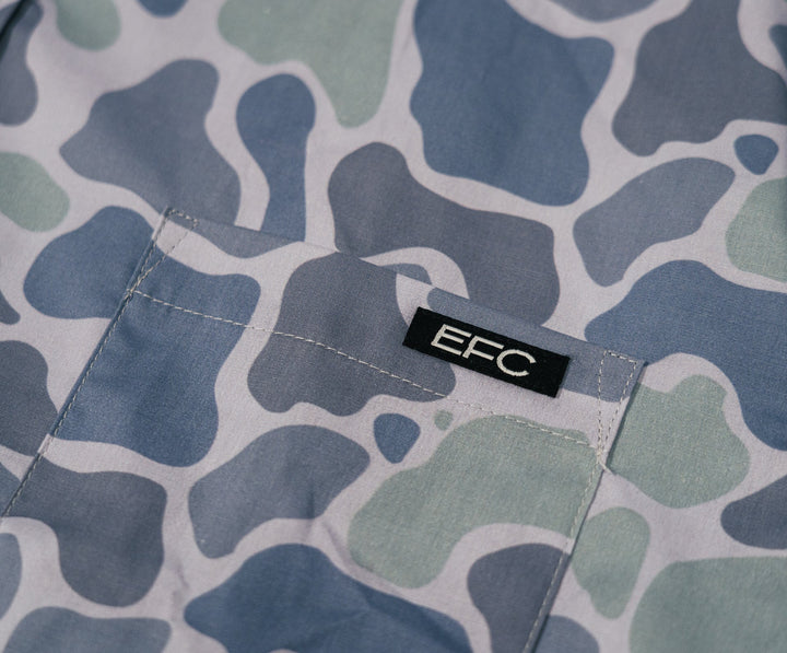 Tracker Button Down _ Sea