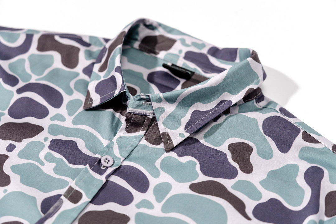 Tracker Button Down _ MOSS