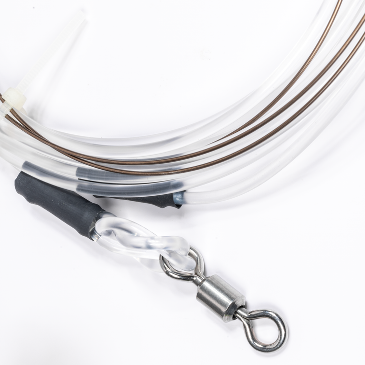 BlacktipH Monster Shark Rig with 700lb Monofilament Fishing Line and 500lb 6/0 Rosco Swivels