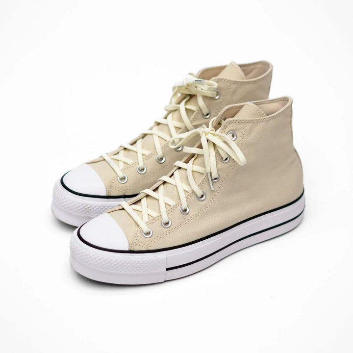 Elastic shoelaces from Bread's Luxe Creme collection, showing smooth, flexible, and stylish design for comfortable footwear.