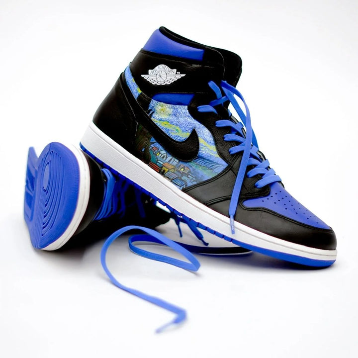 Sonic Blue Bread elastic shoelace with knot-free design, featuring vibrant blue color and flexible stretch for easy lacing.