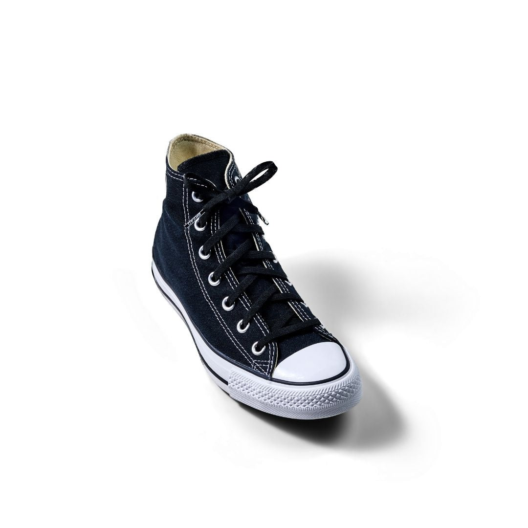 Black elastic shoelace by Bread, designed for easy slip-on shoes, with a sleek Shadow Black color and stretchy, comfortable fit.