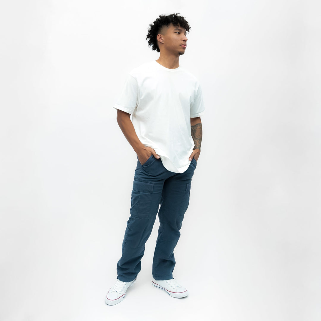 White elastic shoelace by Bread, designed for Converse sneakers, with a cloud white appearance and flexible fit.