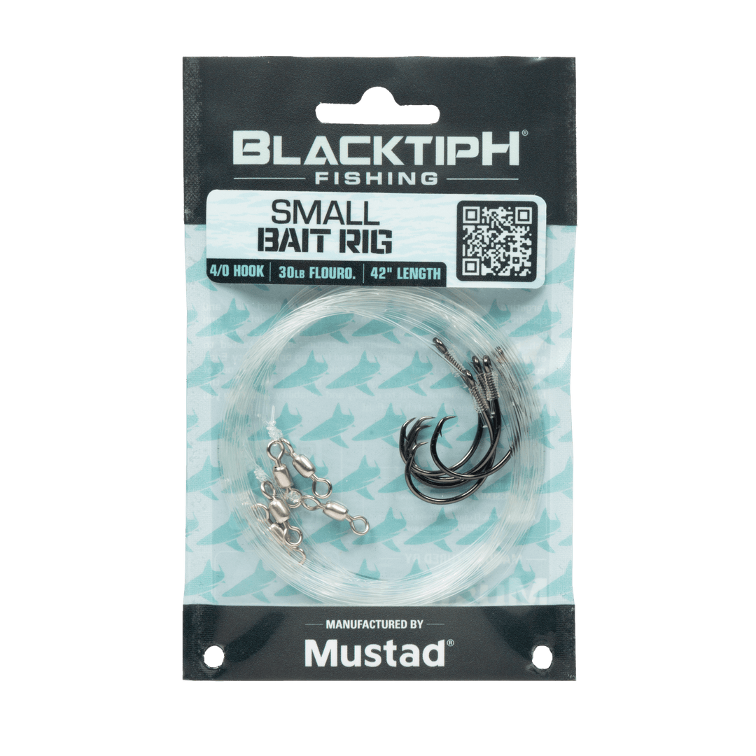 BlacktipH small live bait rigs with 30lb fluorocarbon and 5/0 circle hooks, packaged in a set of five for fishing enthusiasts.