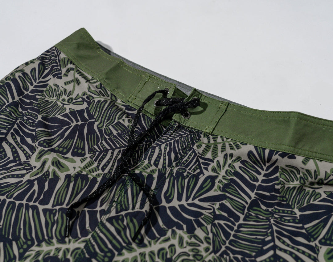 Everglades Fishing Co Kuma Boardshort featuring vibrant pattern, elastic waistband, and lightweight fabric for casual wear.