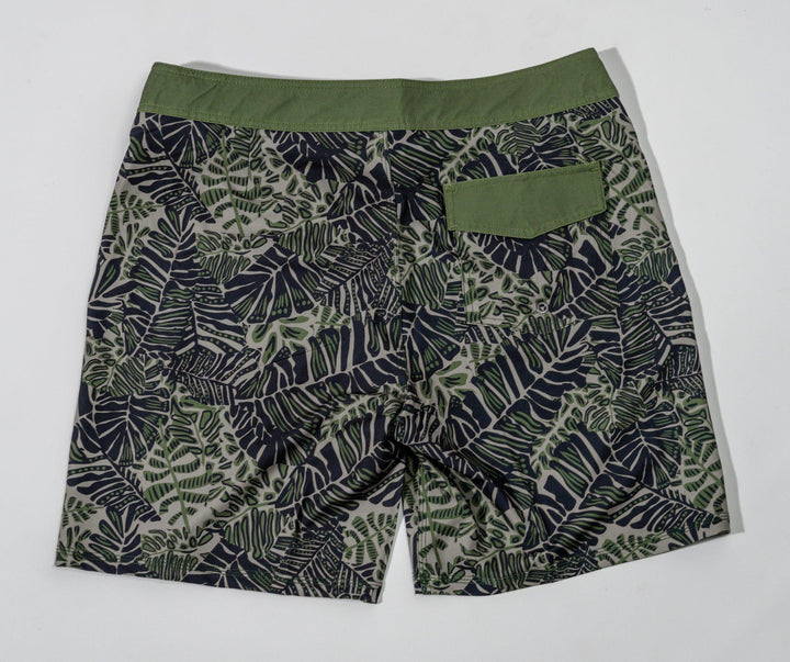 Everglades Fishing Co Kuma Boardshort featuring a colorful, quick-drying fabric design for comfortable beach and water activities.