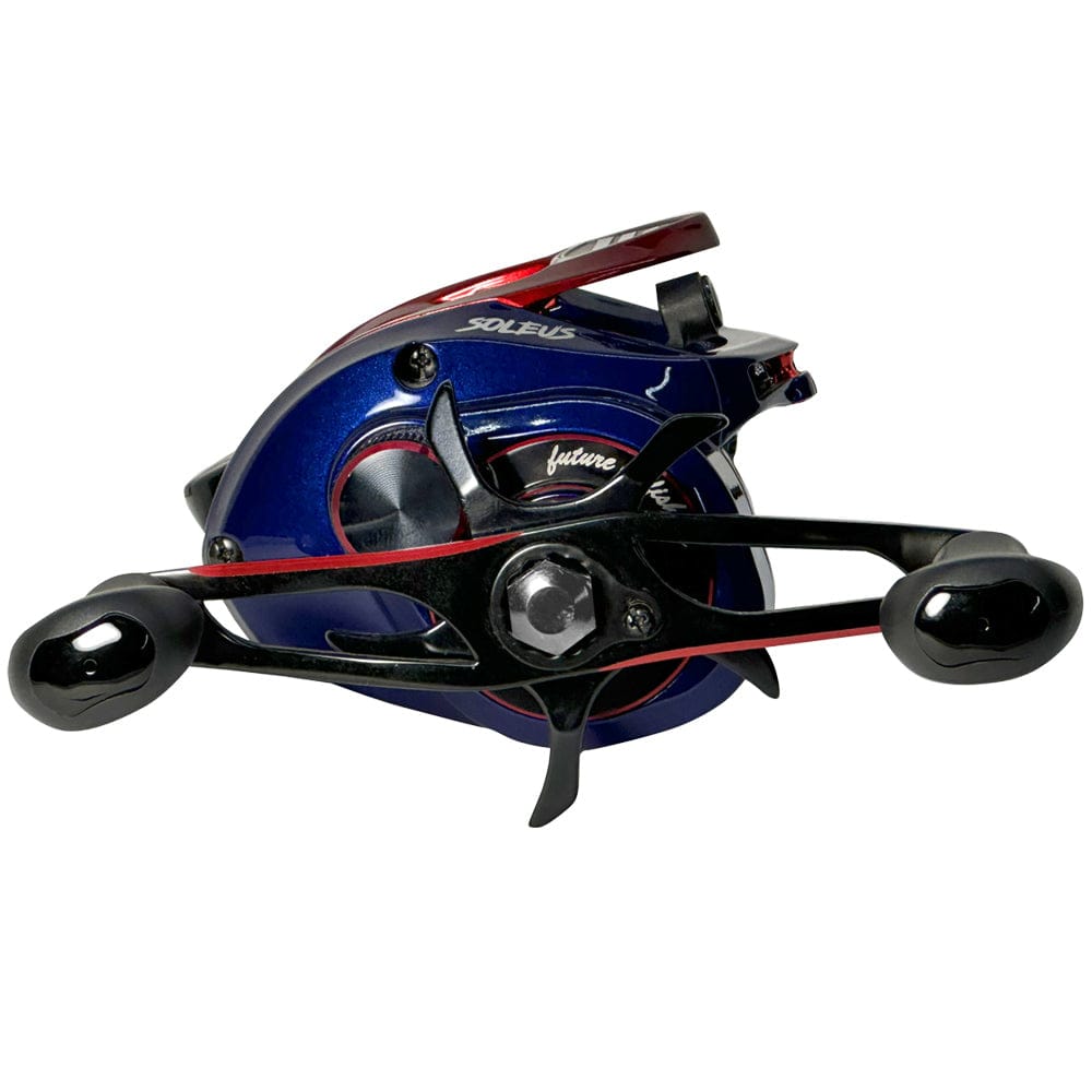 Defender Soleus Casting Reel Defender (left) 7.3:1