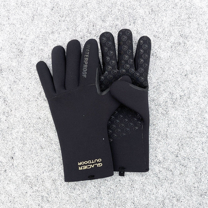 Glacier Outdoor HydroGrip Max gloves with textured grip palms and flexible fabric for outdoor activities.