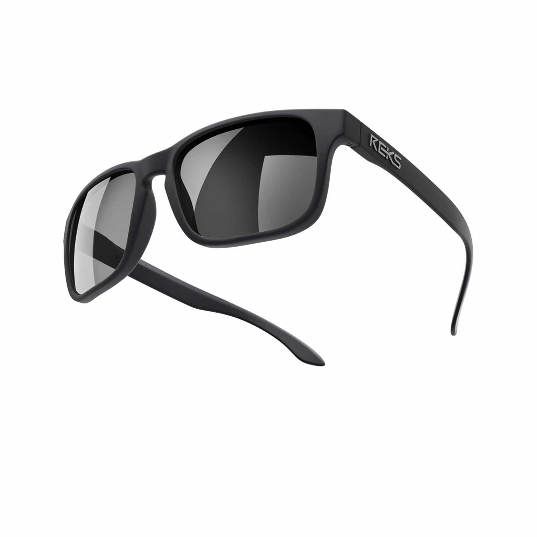 Black sport sunglasses with polarized lenses and mirror finish from REKS® in Trivex® material, designed for active wear.