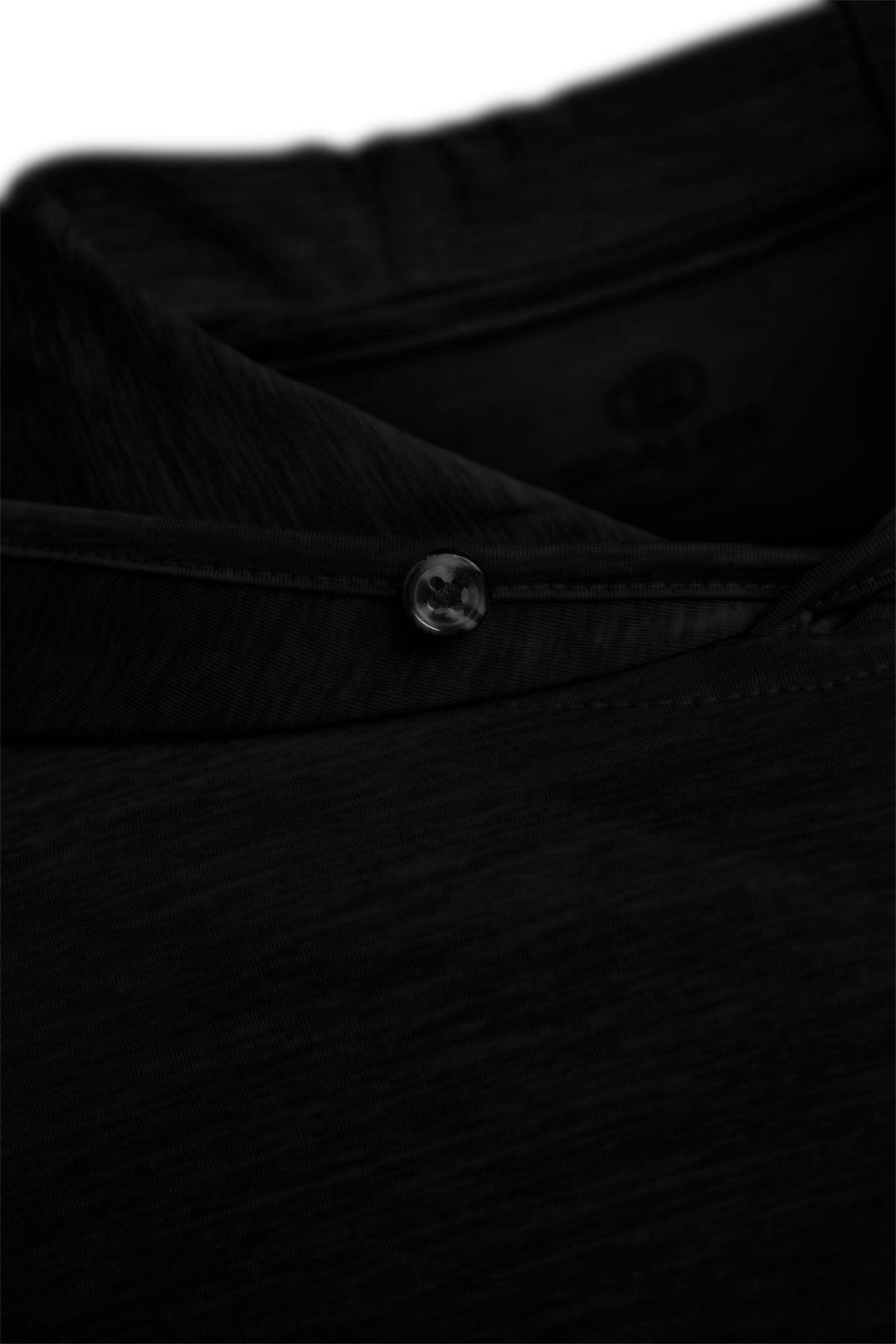 Black heather hooded long sleeve active performance shirt by Scalesgear.com with a comfortable fit and athletic design.