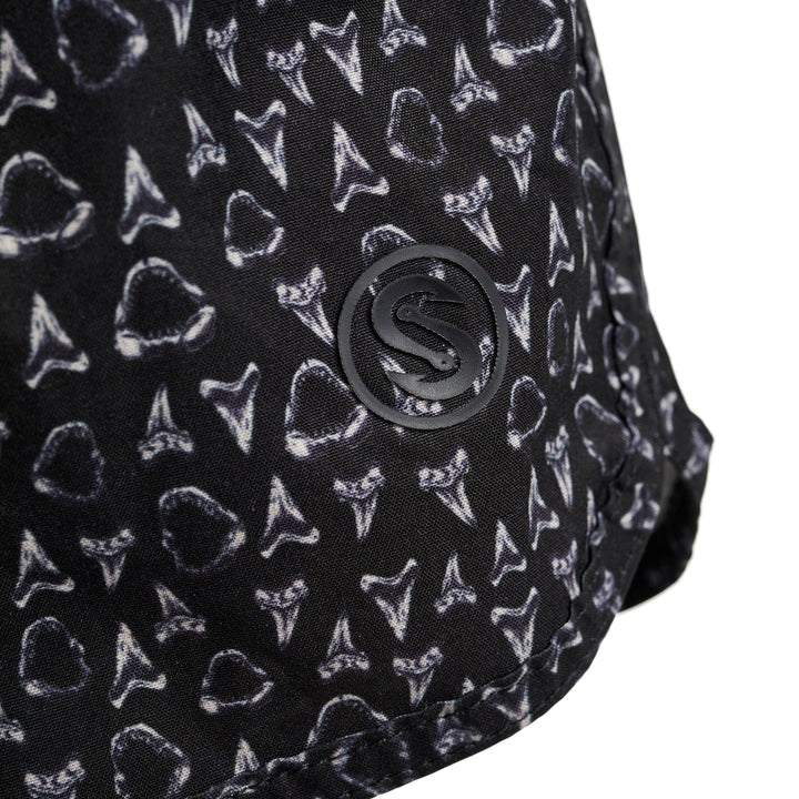 Black Jaws Captain Snacks Volleys shorts from Scalesgear.com, featuring a comfortable fit and bold graphic design.