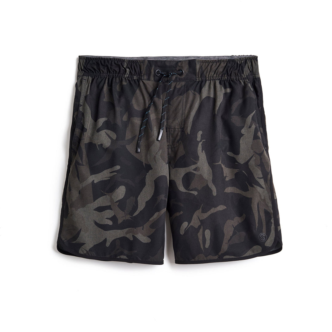 Black camouflage Frigate Camo Captain Snacks Volleys shorts with Scalesgear branding and comfortable fit, displayed on a neutral background.
