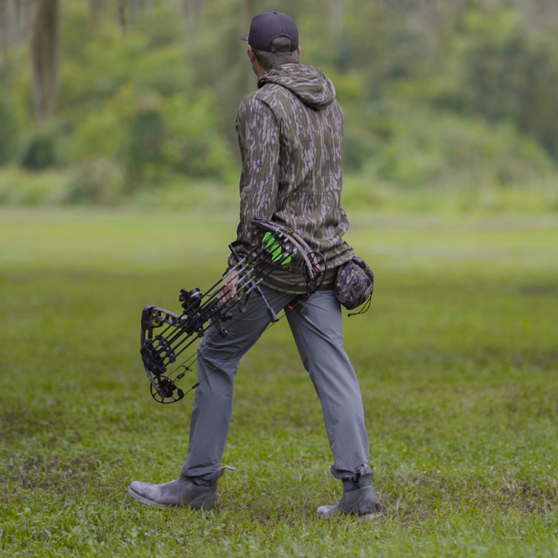 Sportsman Gear Reaper lightweight performance fishing pants for men, hot weather style in stone, size small 28-30, breathable fabric